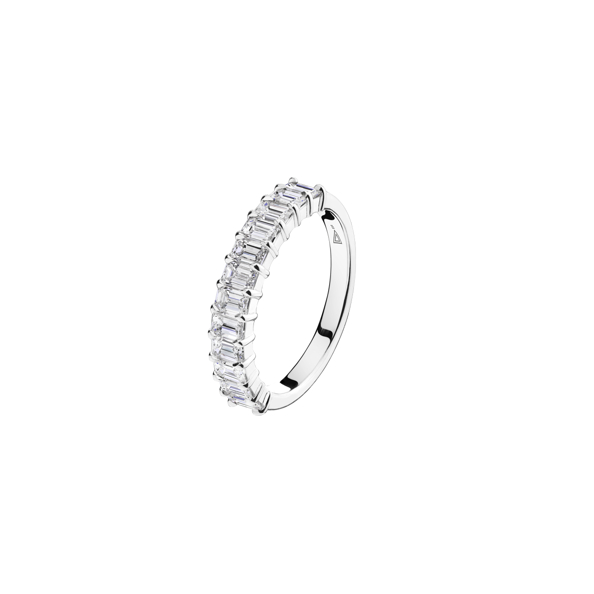 Lepage Audacieuse wedding band white gold 0.95ct emerald cut diamonds