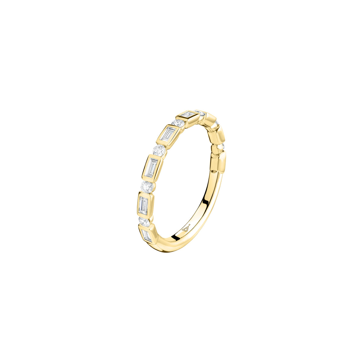 Inspirante 18ct YG dDiamond  Wedding Band